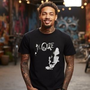 THE CURE Robert Smith Unisex T-shirt Gift For Fan
